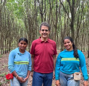 SERINGAL GREEN LATEX COMPARTILHA MODELO SUSTENTÁVEL DURANTE WORKSHOP SOBRE RESTAURAÇÃO COM FINALIDADE ECONÔMICA E ECOLÓGICA