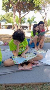 Crianças participam do Clube da Leitura e Amizade em Palmas
