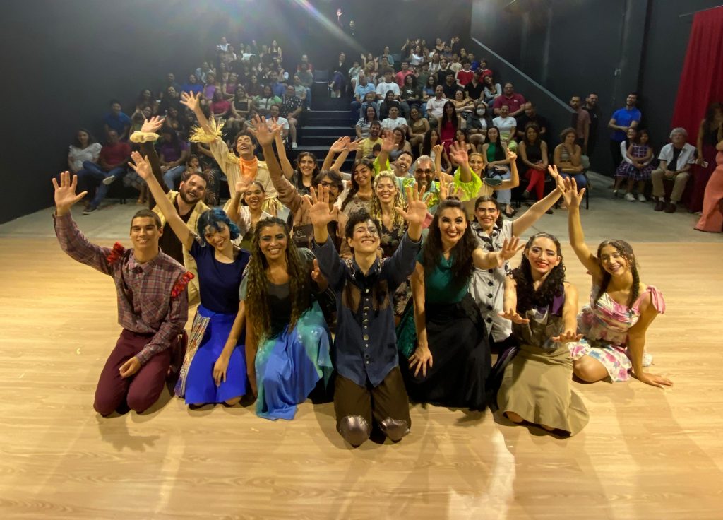 Com casa cheia, espetáculo O Mágico de Oz marca encerramento do Profoart em Araguaína e celebra novos talentos das artes cênicas do Tocantins.