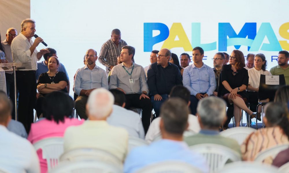Prefeito Eduardo Siqueira Campos entrega etapa número 1 do primeiro parque urbano que beneficia diretamente mais de 60 mil pessoas da região sul de Palmas