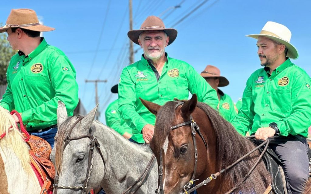 Amélio Cayres participa da 35ª Cavalgada de Araguaína e destaca PL que cria Região Metropolitana
