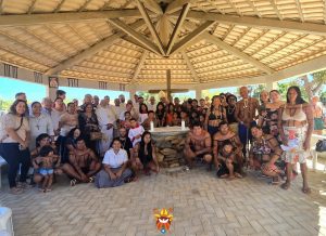 A Arquidiocese de Palmas inaugurou a primeira capela em aldeia indígena, na Aldeia Krite, marcando um momento histórico de fé e comunhão com o povo Xerente.