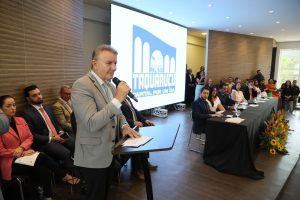 Em Taquaruçu, Prefeito Eduardo Siqueira Campos celebra raízes e projeta futuro de Palmas – Foto: Edu Fortes