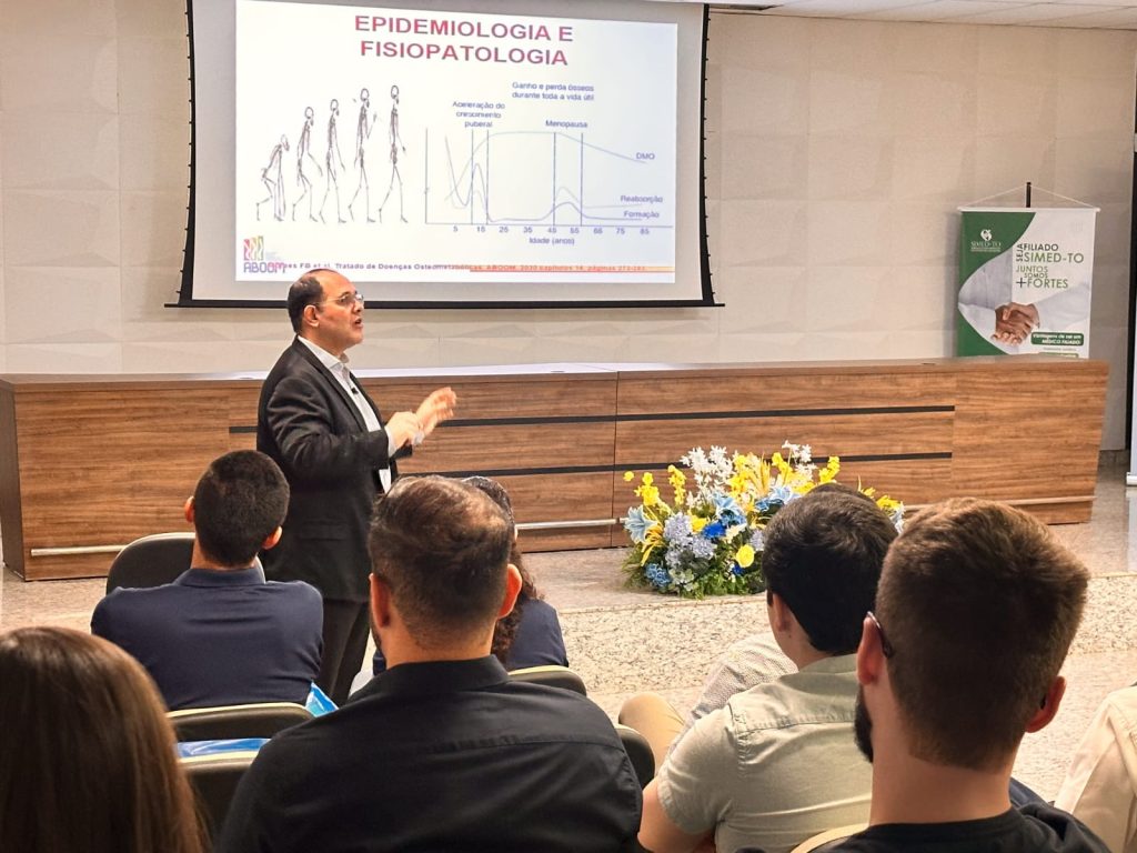 Programação de estreia contou com aula magna sobre osteoporose, atividades práticas e palestras sobre inovação médica