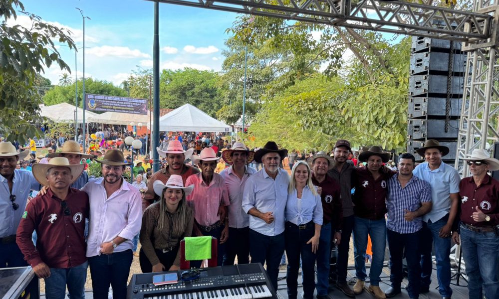 Em Goiatins, o presidente da Aleto prestigiou o evento do líder Max Luz, juntamente com o deputado federal Ricardo Ayres e o deputado estadual Eduardo do Dertins.