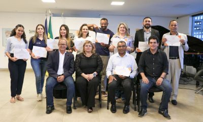 Alguns dos novos conselheiros do CMPC posam junto à presidente da FCP, Luara Aquino, e a outras autoridades – Foto: Flávia Ruth