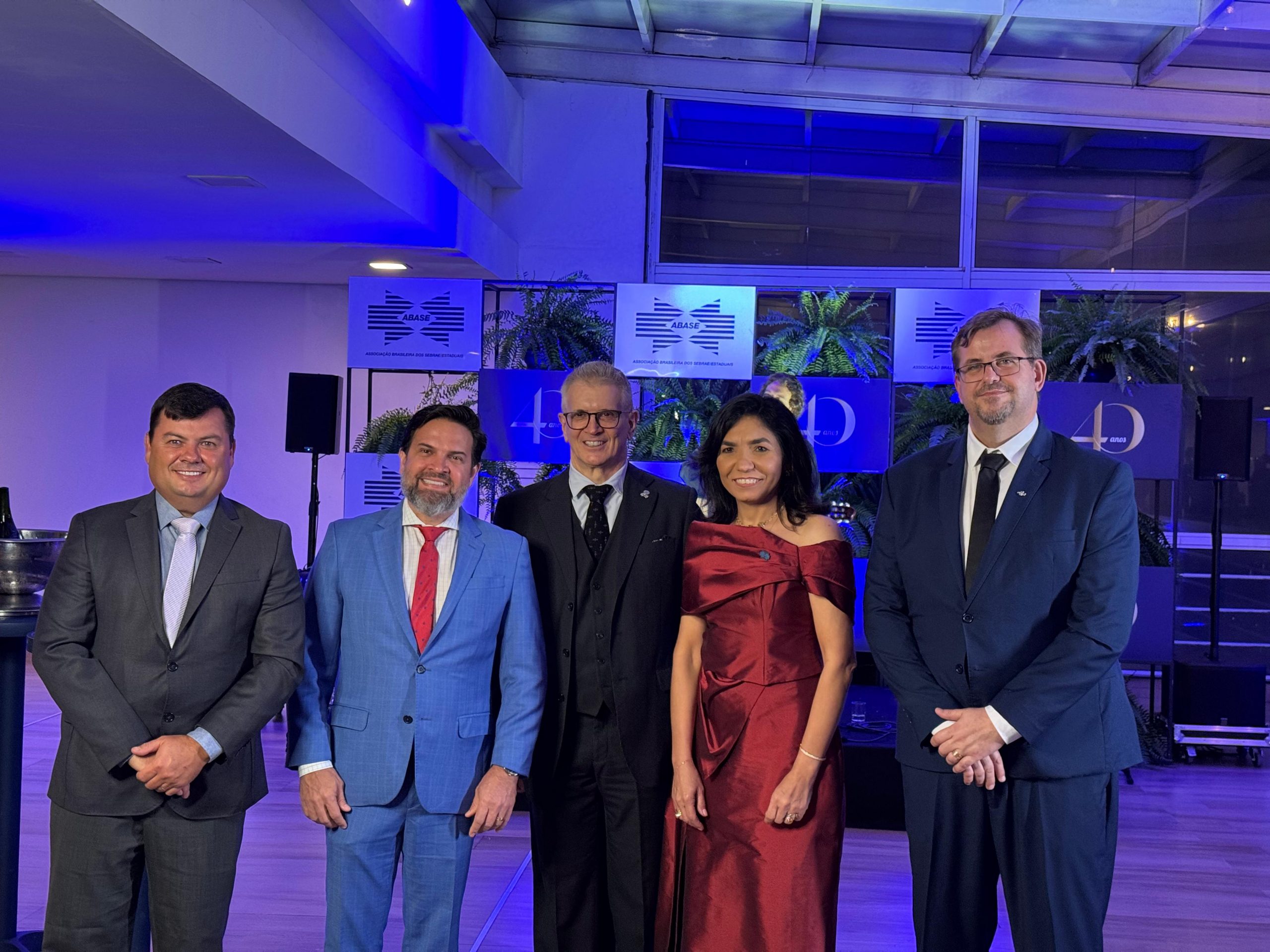 Diretores da Região Norte assumem protagonismo na nova gestão da Abase 36 Jarbas Meurer, do Sebrae Tocantins, é empossado como diretor financeiro da entidade nacional; representatividade nortista ganha força em momento estratégico para o Brasil e a Amazônia