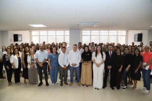 Encontro com diretores da rede municipal contou com a participação do prefeito Eduardo Siqueira Campos e da nova secretária da Semed, Anice Moura – Foto: Edu Fortes