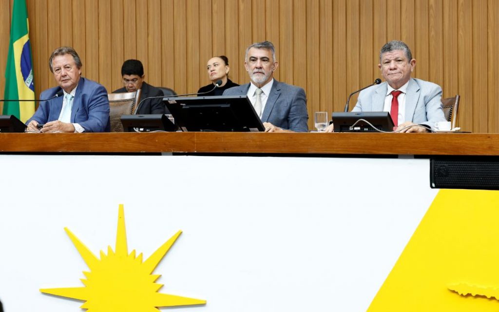 Mesa Diretora: deputados encerraram a pauta do primeiro semestre Koró Rocha