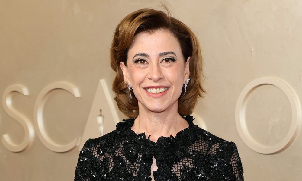 Fernanda Torres foi anunciada como jurada no Festival de Veneza