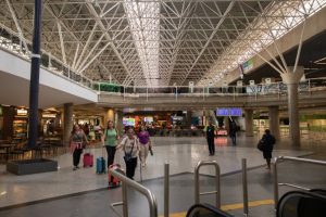 Saguão do Aeroporto Internacional de Brasília, Presidente Juscelino Kubitschek - Foto: Vitor Vasconcelos / Secom-PR
