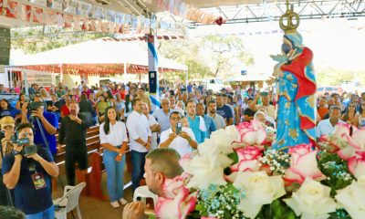 Governador Wanderlei Barbosa durante a Romaria da Sucupira, em Dianópolis, onde participou da missa - Foto: Marcio Vieira/Governo do Tocantins