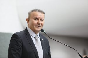 Decreto N.º 2.742, estabelecido pelo prefeito Eduardo Siqueira Campos foi publicado no Diário Oficial do Município desta terça-feira, 19 – Foto: Edu Fortes