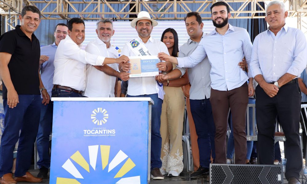 Entrega de reforma de escola em Palmeirópolis - foto Márcio Vieira GovTO