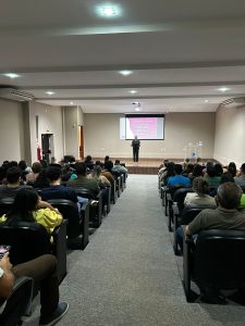 OABTO palestra em órgãos públicos sobre a importância da defesa da violência contra a mulher