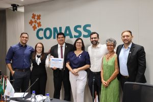 A Secretaria de Estado da Saúde foi homenageada durante reunião do Conselho Nacional de Secretários de Saúde realizada na quarta-feira, 27