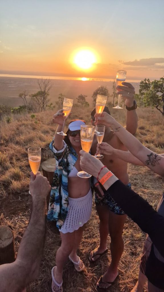 Empresário Daniel Bezerra inaugura mirante Janela do Sol, novo ponto turístico para contemplar o pôr do sol em Palmas