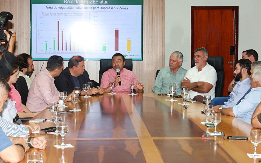 De acordo com o governador, o estímulo à produção agrícola deve respeitar as leis ambientais. Foto Isis Oliveira