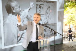 Prefeito Eduardo Siqueira Campos fala sobre a relação com o pai – Foto: Edu Fortes