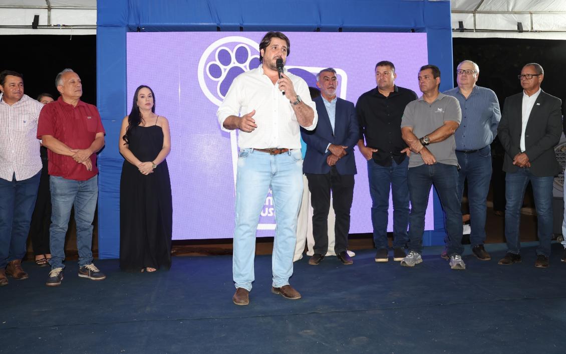 Deputado Eduardo Fortes agradeceu o apoio da Assembleia e dos parceiros do projeto. Foto Isis de Oliveira