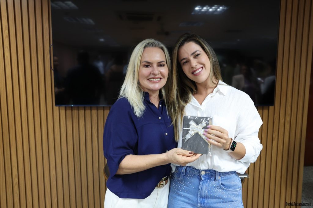 Assembleia em festa: presidente Amélio Cayres celebra aniversário