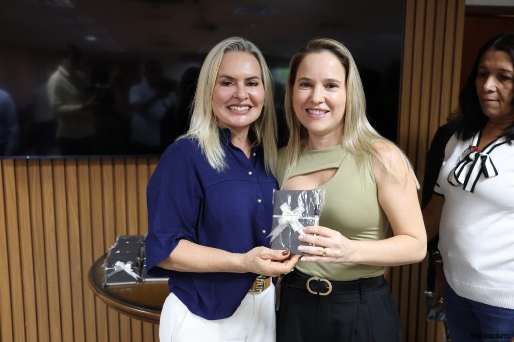 Assembleia em festa: presidente Amélio Cayres celebra aniversário