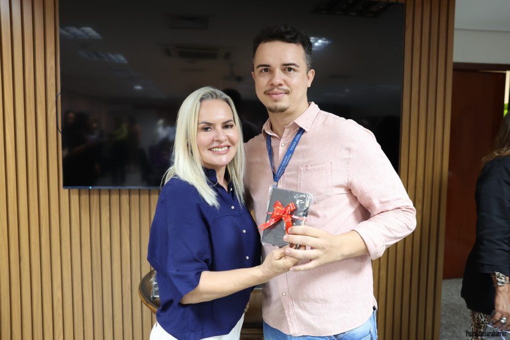 Assembleia em festa: presidente Amélio Cayres celebra aniversário
