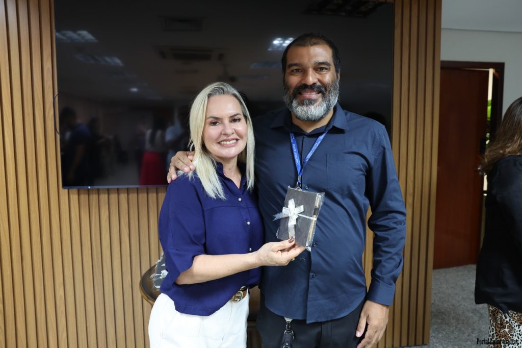 Assembleia em festa: presidente Amélio Cayres celebra aniversário