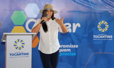 Primeira-dama e secretária de Participações Sociais, Karinne Sotero no lançamento programa Cuidar - Adilvan Nogueira/Governo do Tocantins