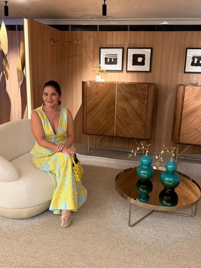 Katia Rocha prestigiou a Casa Cor Brasília 2025