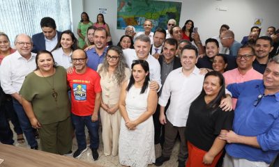 Sete instituições receberam o compromisso de doação e áreas; deputados federais Vicentinho Júnior e Tiago Dimas estavam presentes – Foto: Edu Fortes
