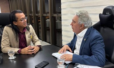 ícero Belém, foi recebido no Palácio Araguaia pelo Governador em exercício, Laurez Moreira.