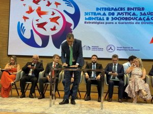 O secretário Hercules Jackson reforçou o comprometimento da Seduc com o fortalecimento das políticas públicas voltadas à socioeducação no Tocantins