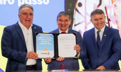 Governo do Tocantins adere ao programa Acredita no Primeiro Passo – Portal Jaciara Barros Governador Laurez Moreira oficializou a adesão do Tocantins ao programa Acredita no Primeiro Passo - Foto: Adilvan Nogueira/Governo do Tocantins