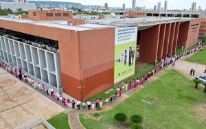 Abraço Rosa na Aleto - foto Elmer Graff