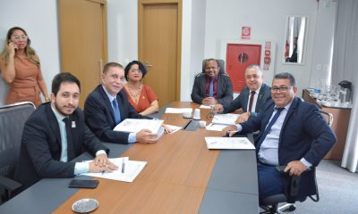 Carlos Amastha assume Comissão e relata contas de Cinthia – Portal Jaciara Barros comissão com amastha