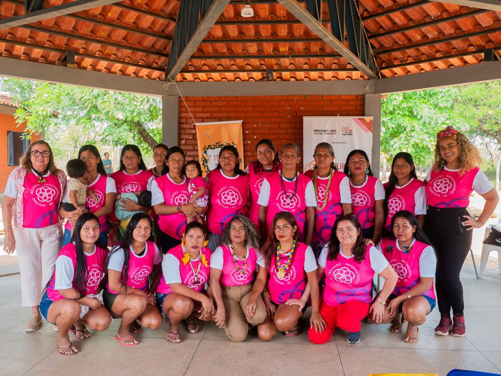 Mulheres indígenas participam do projeto Empreendedoras da Amazônia — Foto: Instituto Terra Dourada / Divulgação