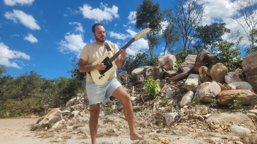Aluísio Cavalcante celebra 1 ano de Fruto Rebeldia com show em Palmas – Portal Jaciara Barros Aluísio Cavalcante Fruto Rebeldia