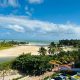 Visão panorâmica das Dunas de Macapé. famosa por suas piscinas naturais.
