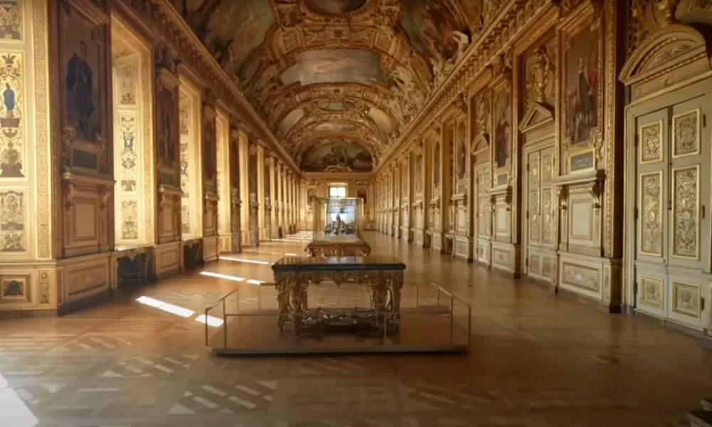 Última pessoa a usar joia roubada no Louvre era bisneta de Dom Pedro II – Portal Jaciara Barros Fachada do Museu do Louvre, em Paris. Peças foram levadas da Galeria Apolo.