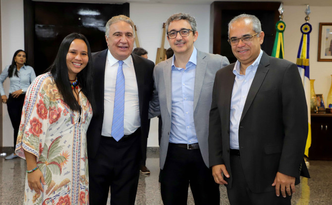 Durante a reunião, que ocorreu no Palácio Araguaia Governador José Wilson Siqueira Campos, em Palmas, ficou alinhada a criação de um grupo de trabalho com a participação de todas as secretarias envolvidas no projeto