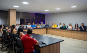 Governador Laurez Moreira se reuniu com secretários e equipe técnica da SES/TO nesse sábado,8 - Foto: Bruno Maia/Governo do Tocantins