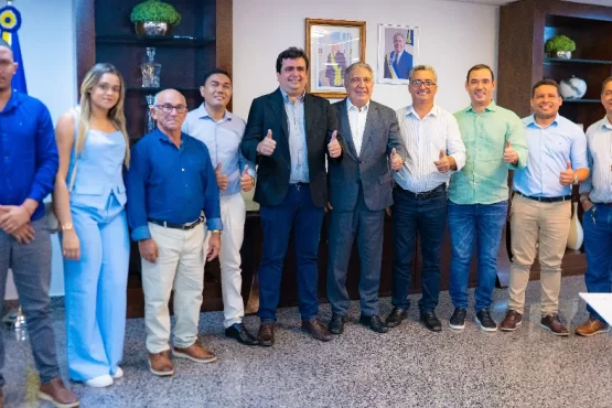 Gov. Laurez Moreira recebe prefeitos da região do Jalapão - foto Hiroshi Fukushima-Governo do Tocantins