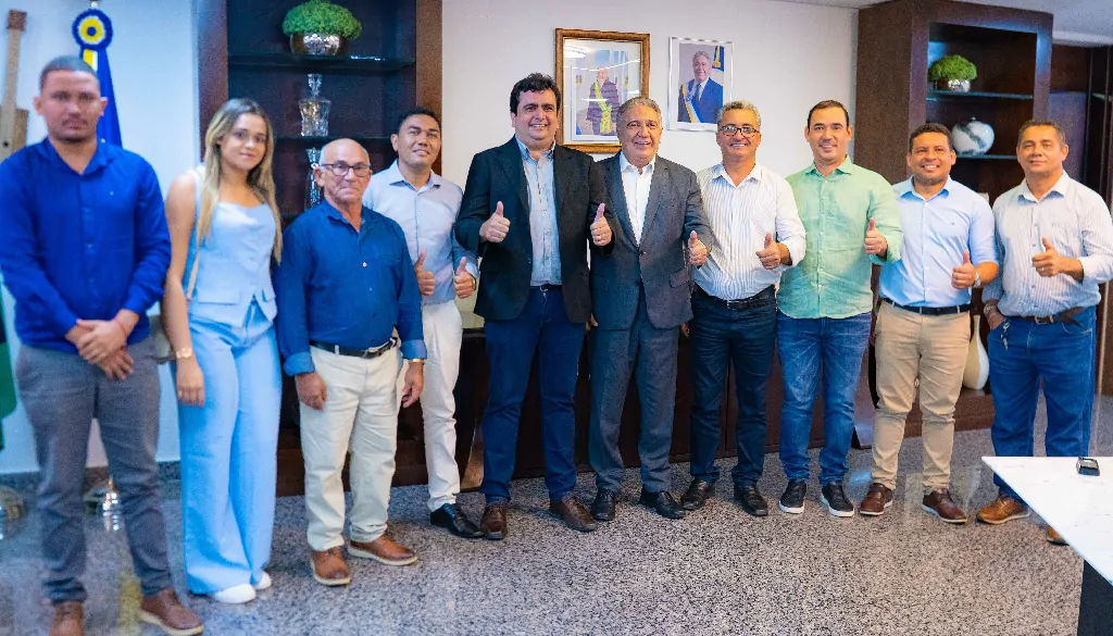 Gov. Laurez Moreira recebe prefeitos da região do Jalapão - foto Hiroshi Fukushima-Governo do Tocantins