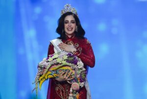 Fátima Bosch, do México, reage ao ser coroada Miss Universo 2025 — Foto: REUTERS/Chalinee Thirasupa