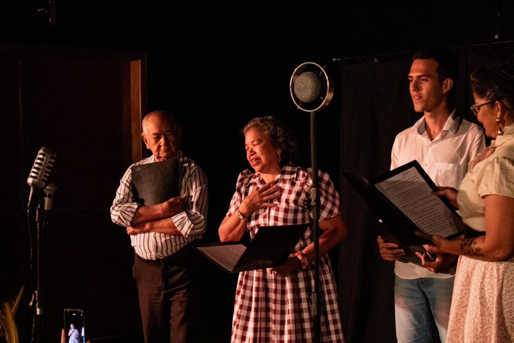 Grupo Maturidade (En)Cena inicia circulação do seu novo espetáculo na cidade de Palmas