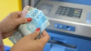 Prefeitura de Palmas paga salário e primeira parcela do 13º nesta sexta-feira 28