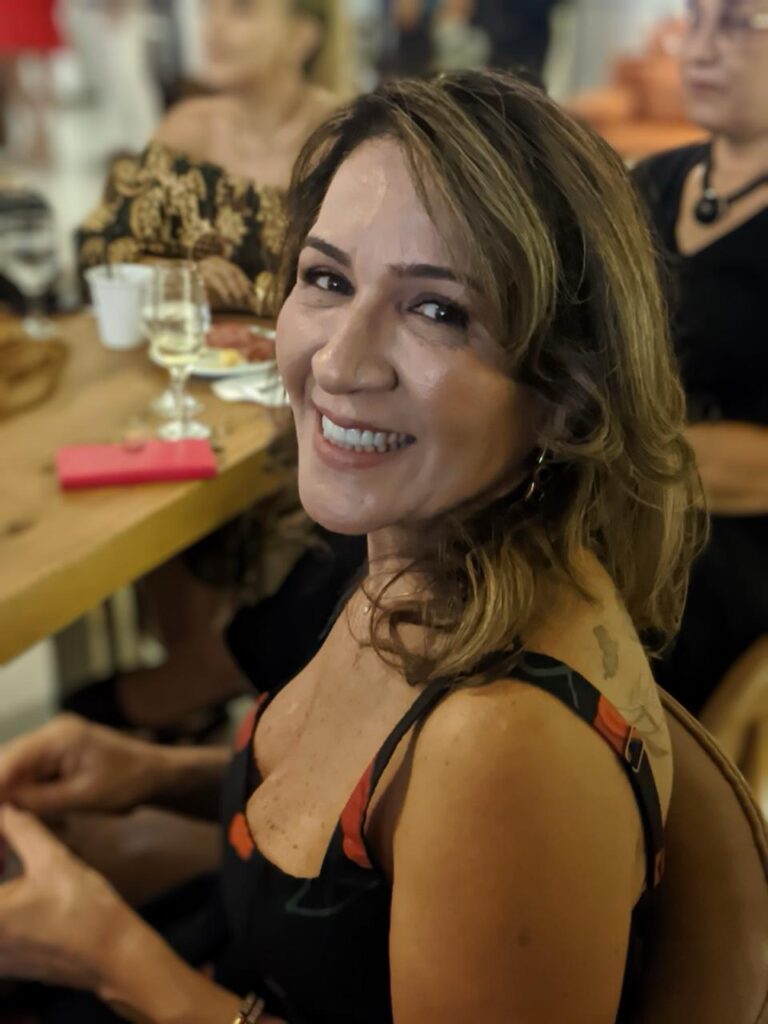 Regina reis secretaria de cultura