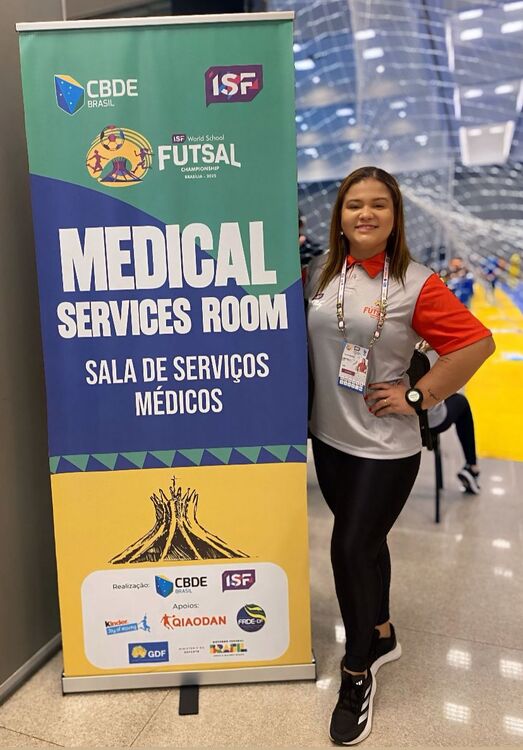 Fisioterapeuta Talita Brunes se destaca no Mundial de Futsal