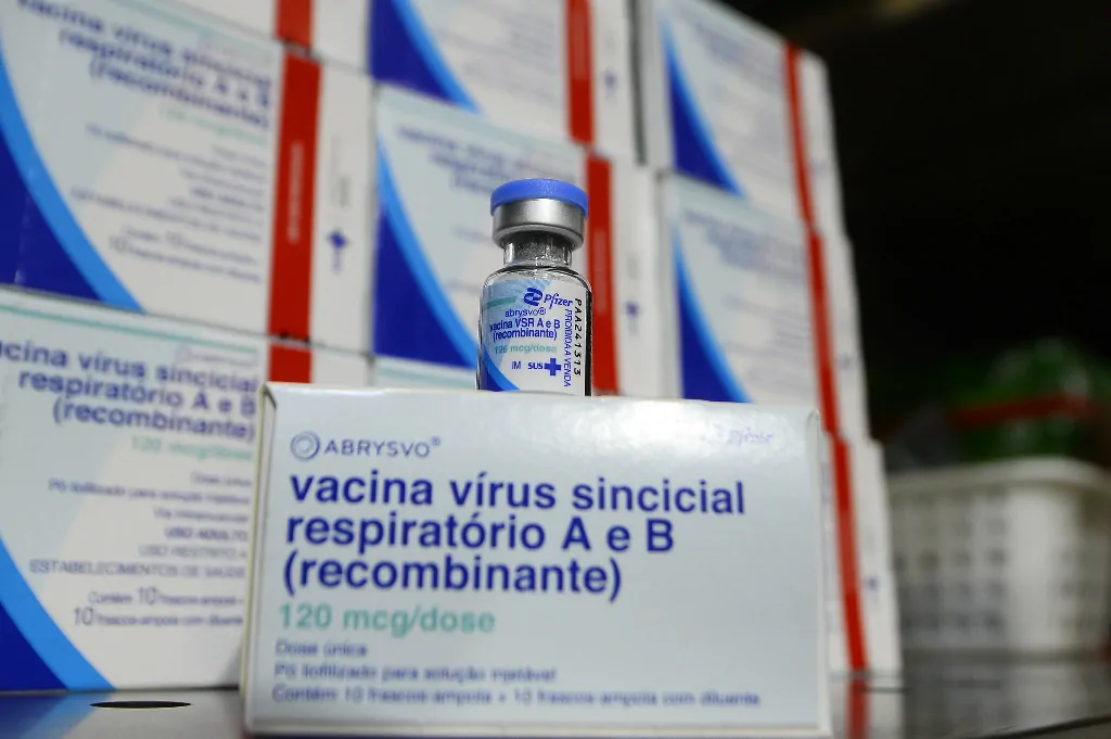 Vacina contra vírus sincicial respiratório é ofertada a gestantes no Tocantins